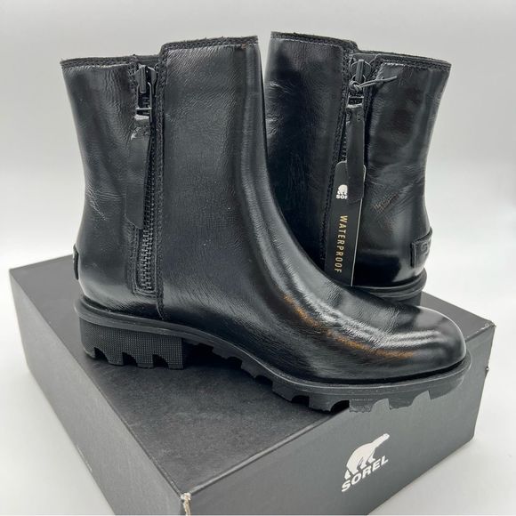 Sorel Phoenix Zip NWT  - Picture 2 of 9
